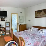 Apartment And Room Josip 2007